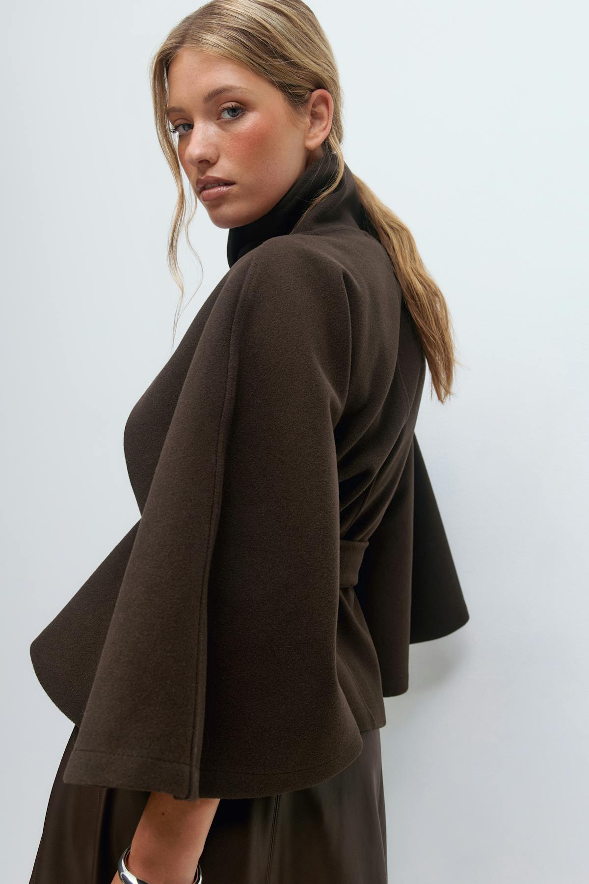 Belgravia Cape Trench